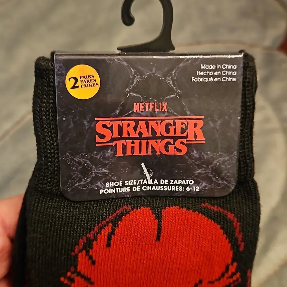 Netflix Stranger Things socks size 6-12   2 pack NWT